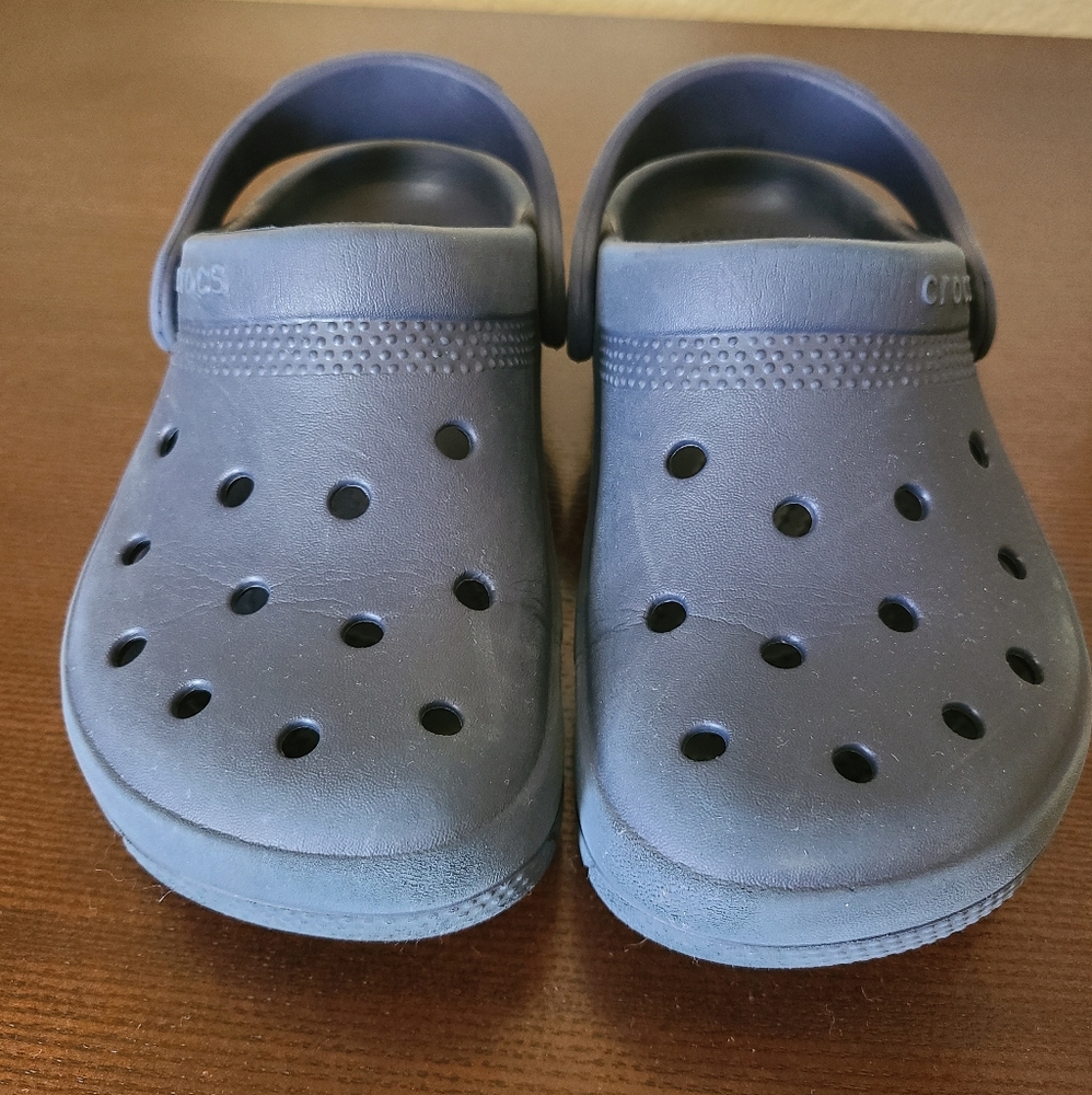 Crocs